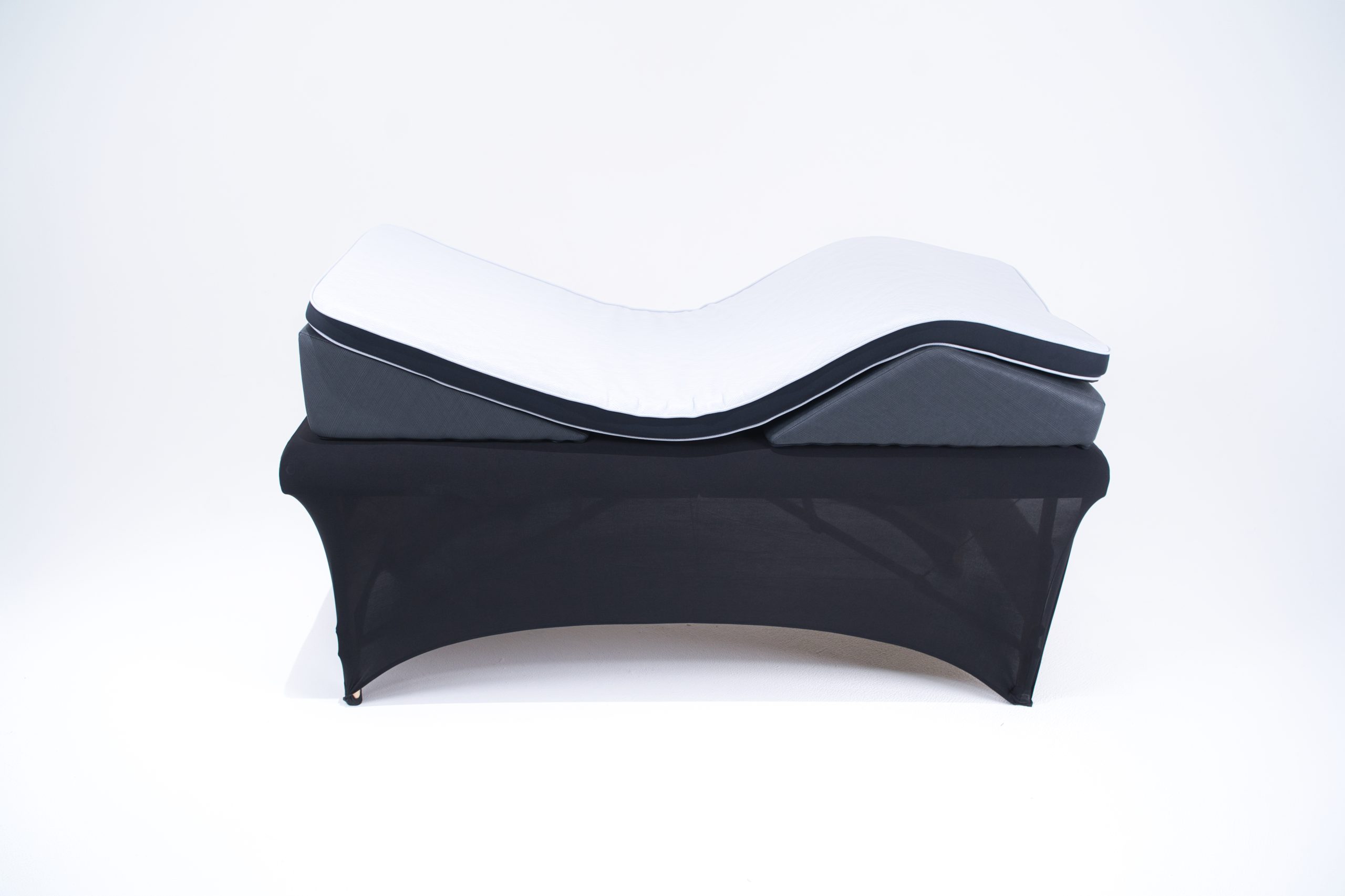 Flat Bed - Image 3