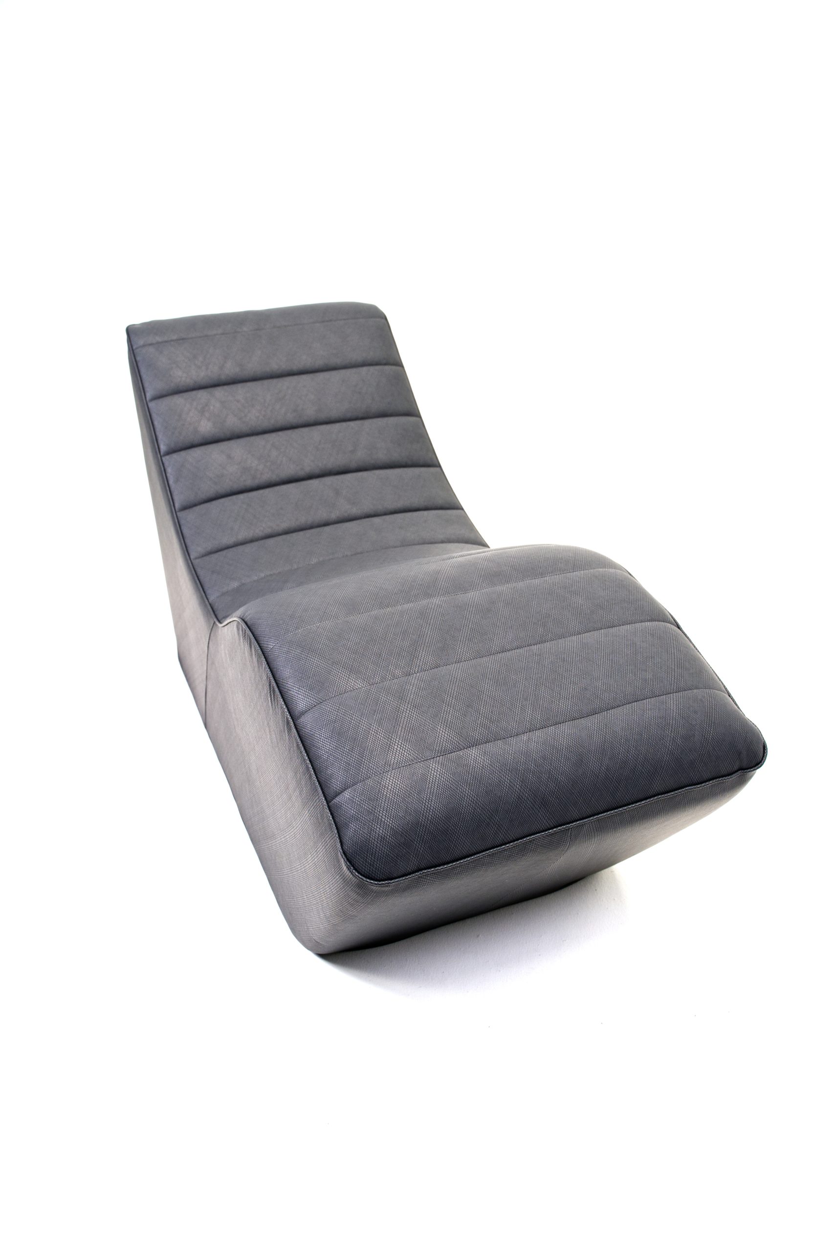 Z-Grav Lounger - Image 2